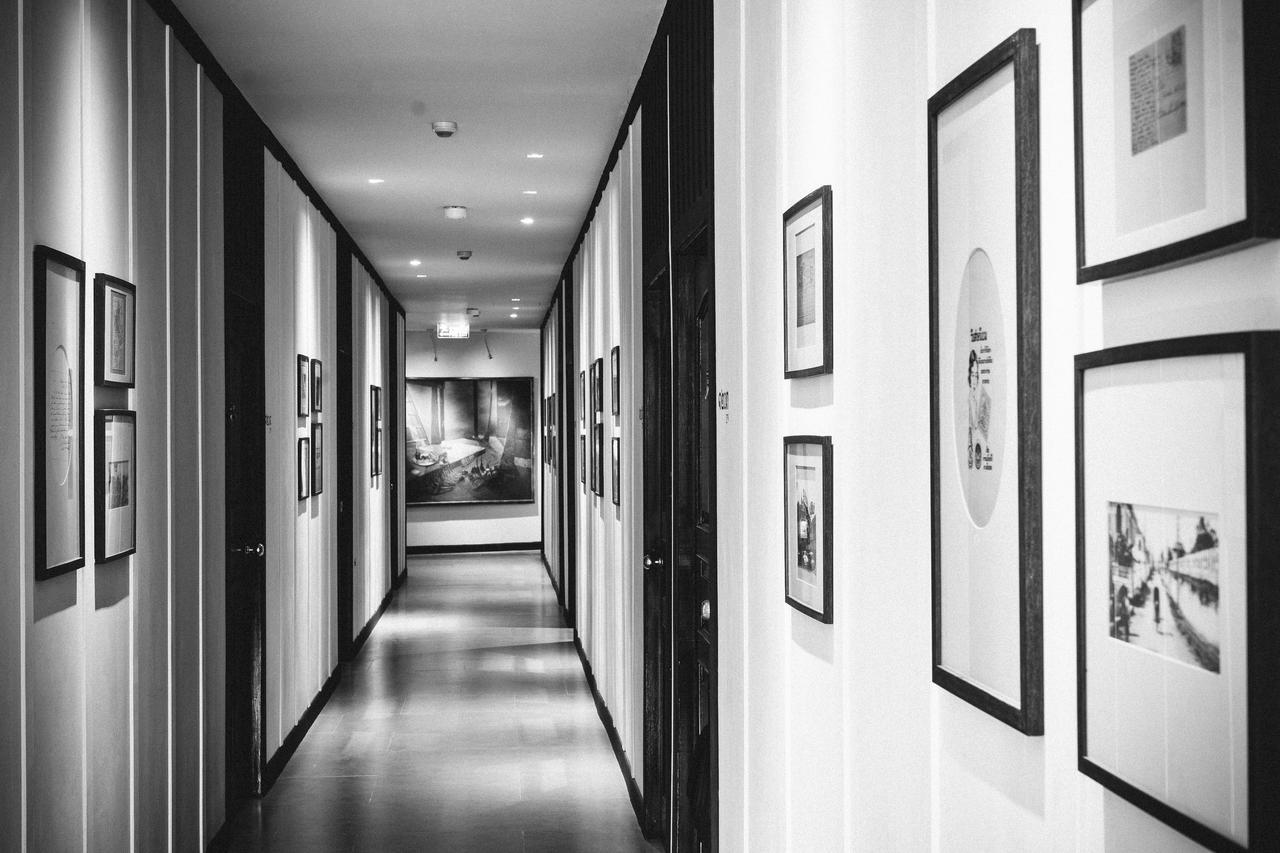 The Raweekanlaya Bangkok Exterior foto The interior of the gallery